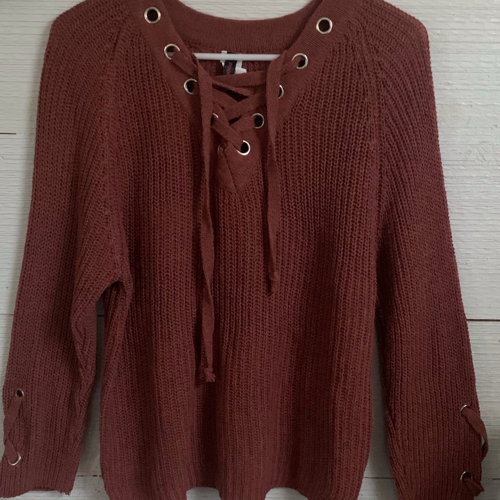 Pinklicious Sweater. Size S. Color-Rust - Picture 2 of 10